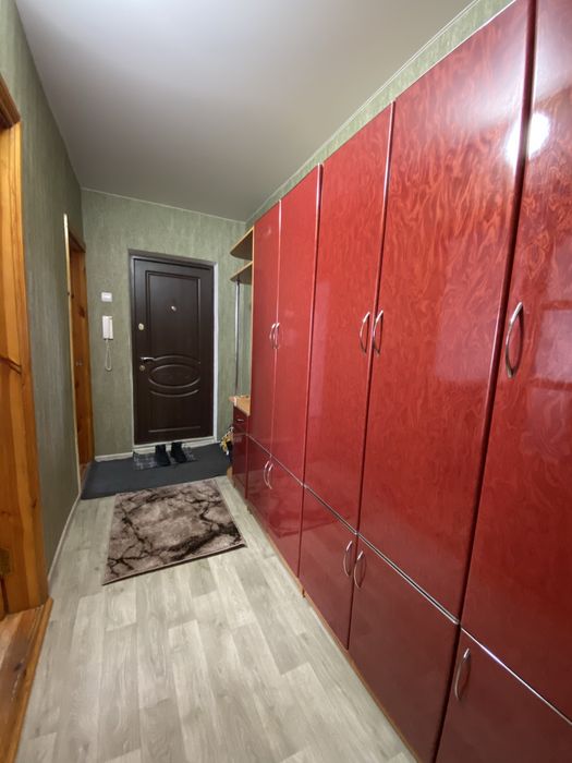 Оренда 3-квартири Грушевського 5а ТЦ Чайка