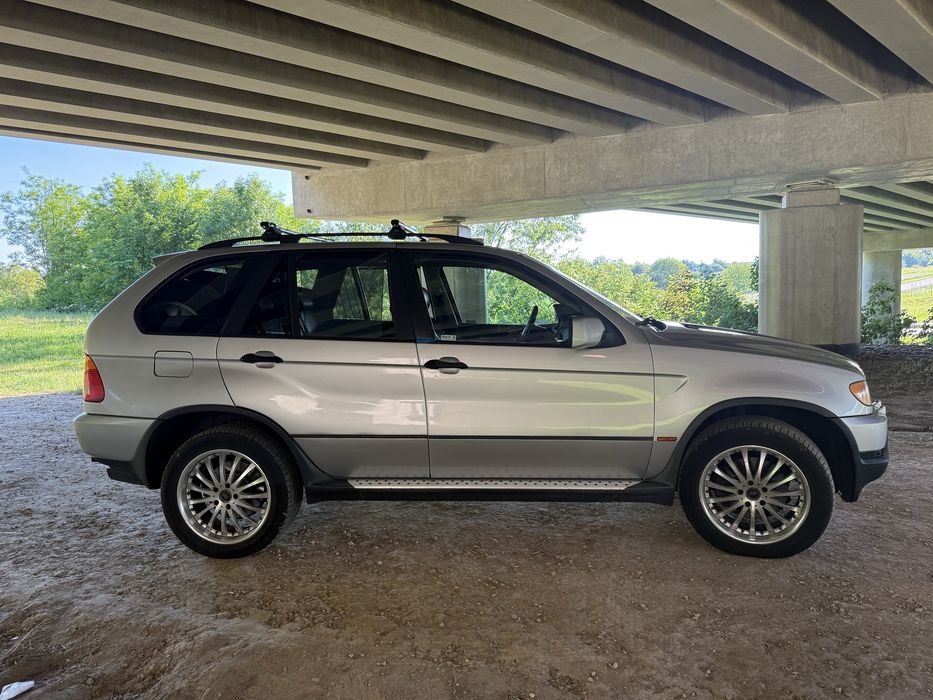 BMW X5 4*4 3.0 D m57 автомат 2002 рік гарний стан, люк шкіра для ЗСУ та БО