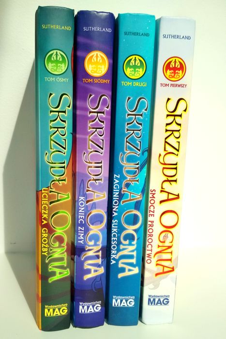 Książki z serii Skrzydła ognia.