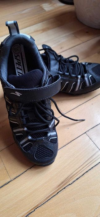 Używane buty Specialized – rozmiar 38