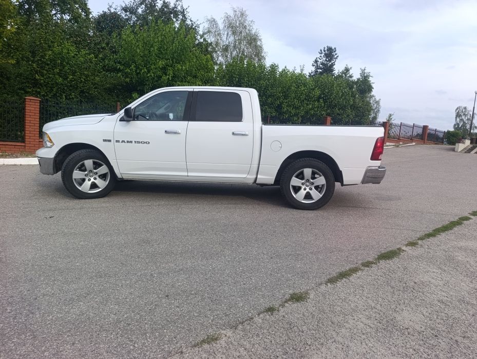 Dodge Ram 1500 HEMI 4x4 Gaz  jak 3.5t