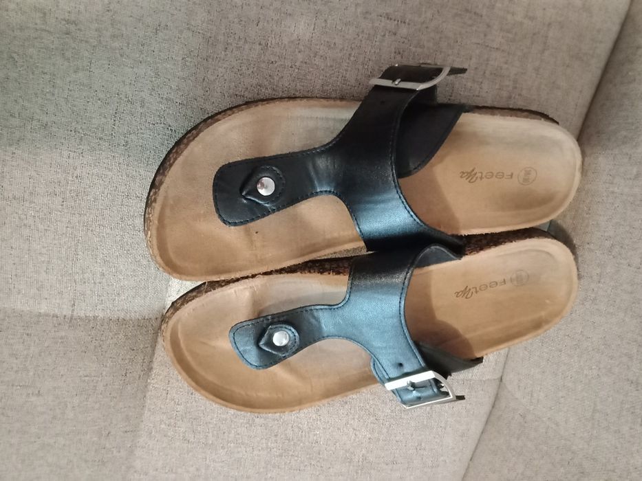 Klapki japonki marki Feet rozm 38/39 że skóry