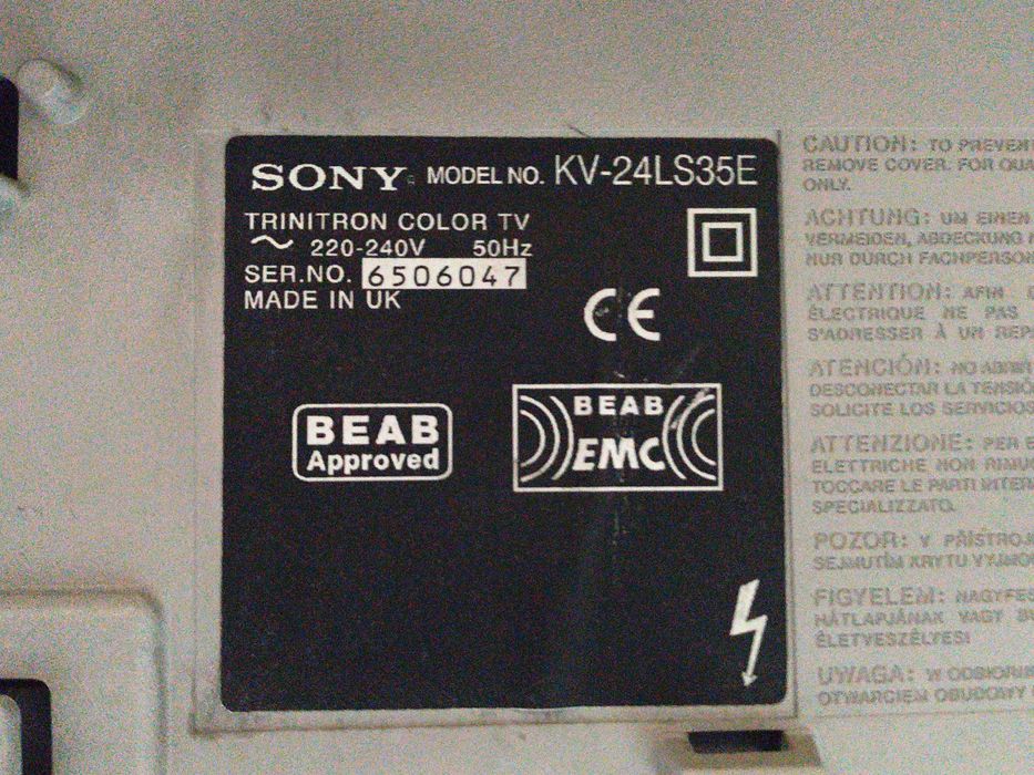 TV antiga Sony Triniton - excelente estado