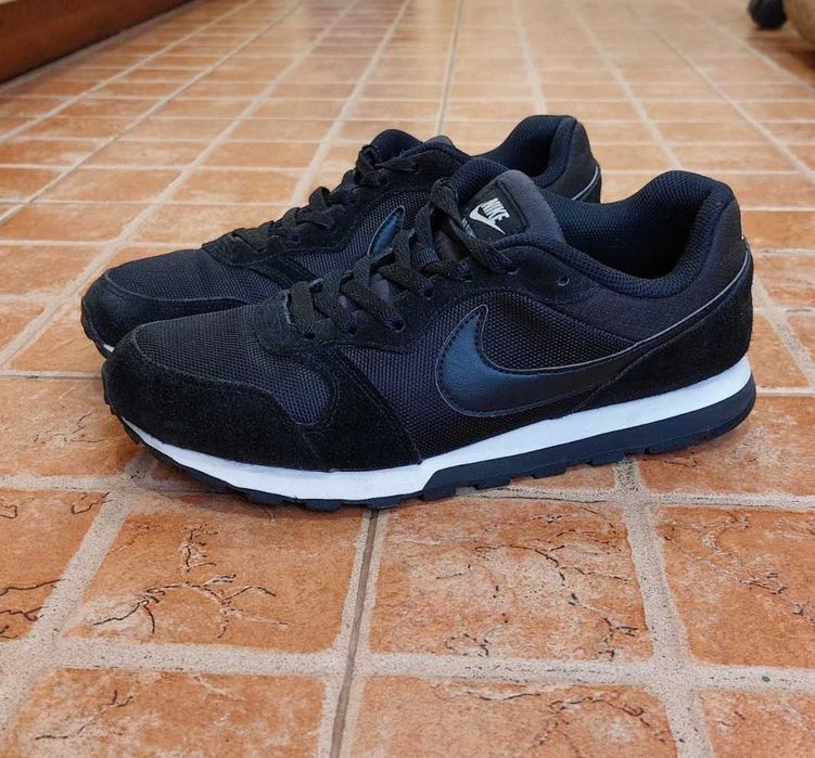 Кросівки NIKE MD Runner 2 41р. 26.5см