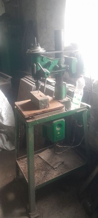 Розпродаж слюсарного обладнання. Токарний.Вальці. Гільйотина. Чесальні