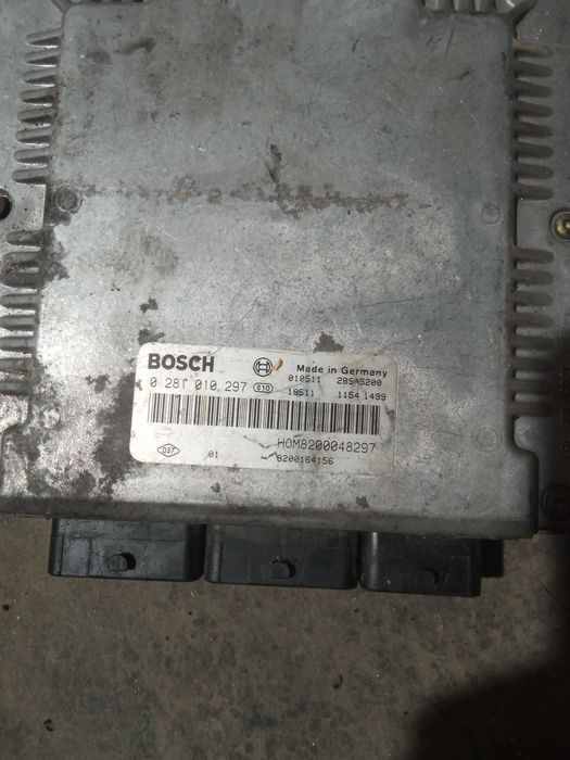 Блок управління двигуном рено сценік2 лагуна Меган 2