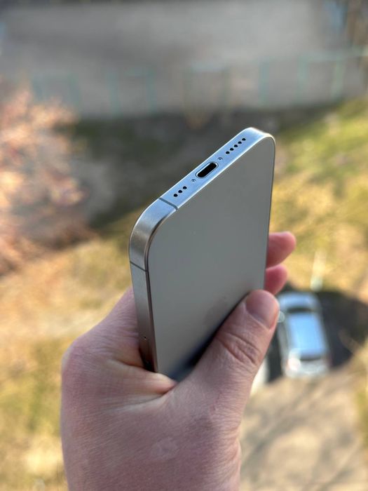 iPhone 15 PRO 256 Neverlock