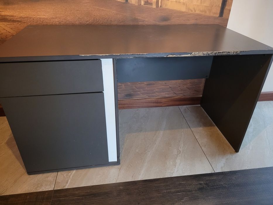 Biurko używane  szare