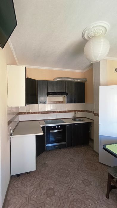 Продам 2х кімнатну квартиру на Грушевського 17г Бровари