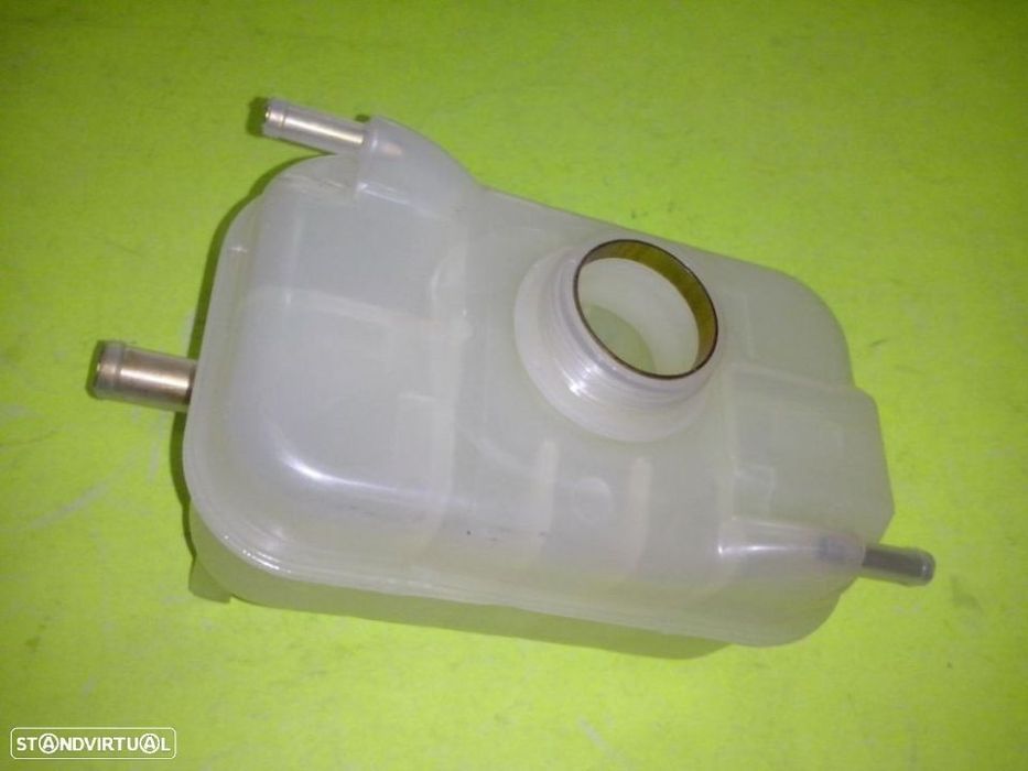 Depósito água Daewoo Nubira de 97 a 99  ( NOVO )