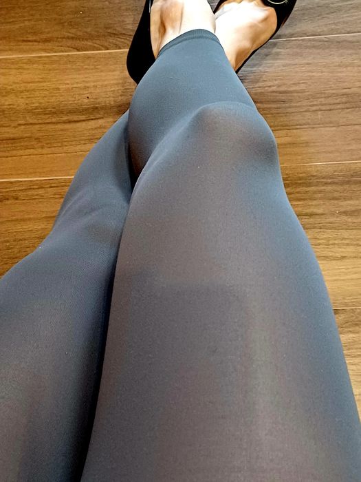 Legginsy Calzedonia S-M, szare