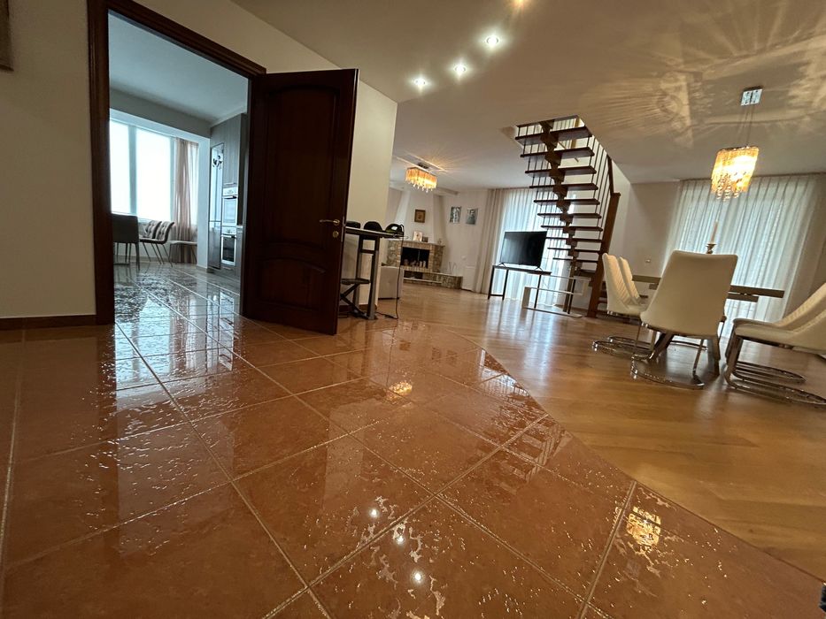 3-х,кім,Старий Парк 116м,3пов,і/о,є/р,меблі техн-118тис,дол