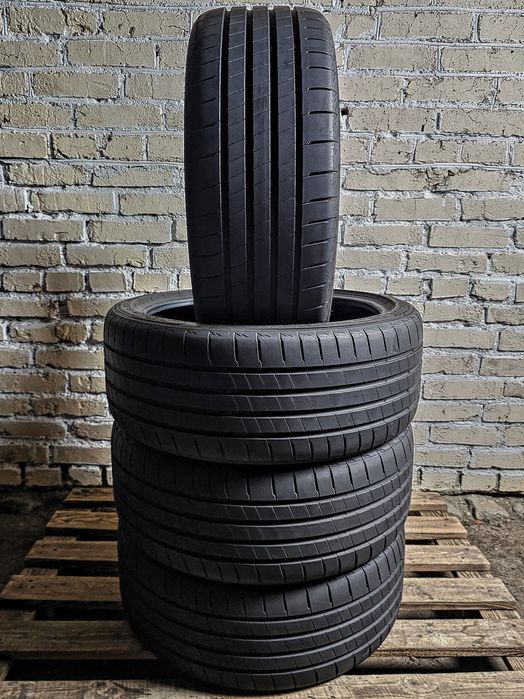 Як нові 225/40r19 Bridgestone | 2021 | 7.5mm | Преміум шини | Ідеальні