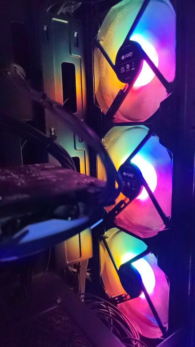 świetny pc do gier