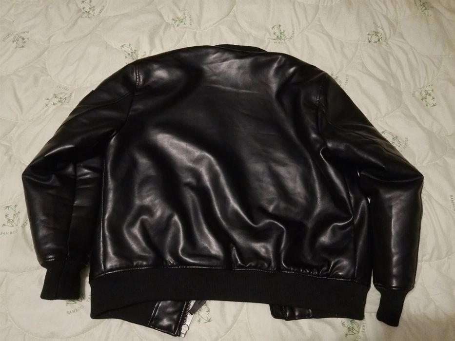 Чоловіча шкіряна куртка Colin's розмір Ель