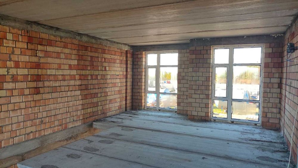 Таунхаус в центре Таирово с бассейном и патио зоной