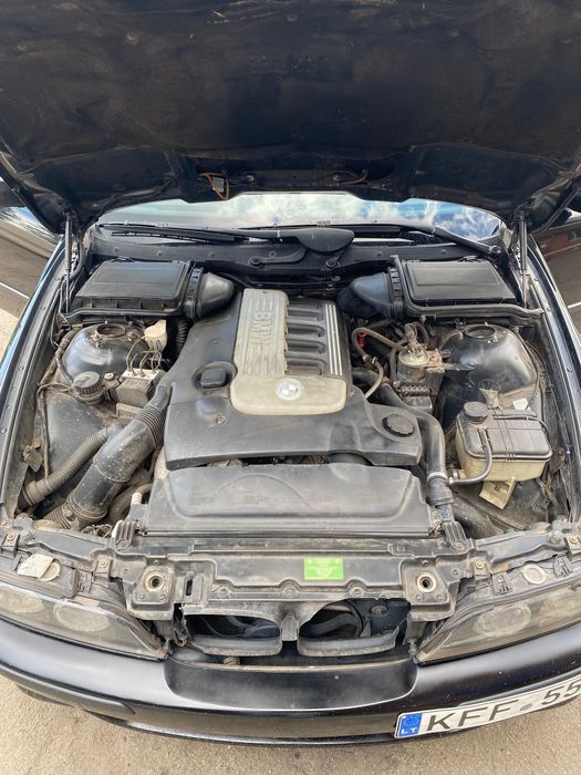 BMW E39 2001 5 ступка