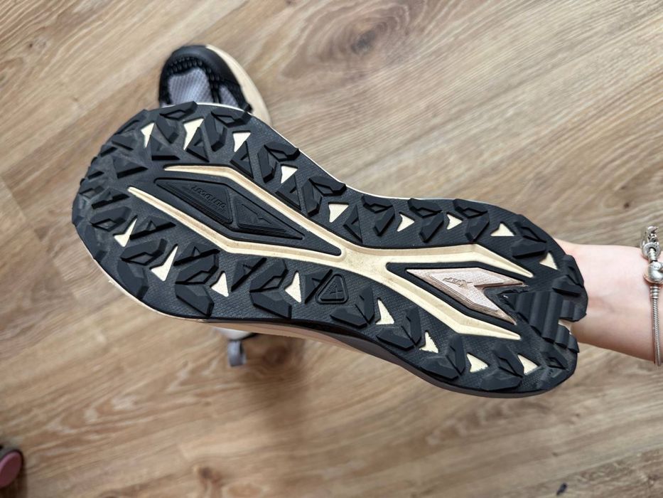 Buty sportowe rozmiar 40