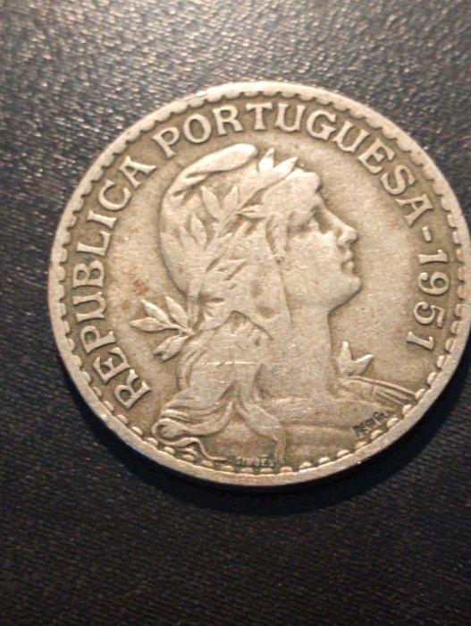 3 moedas de 1 escudo - Republica Portuguesa -Portugal 1929, 1951, 1959