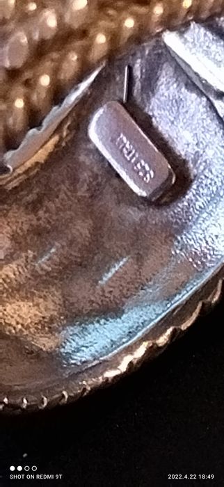 Anel em prata e pedras