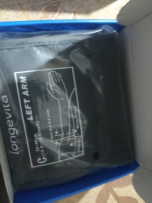 Аппарат для измерения давления,тонометр,манжет для тонометра.