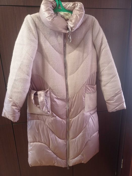 Зимове пальто . ...