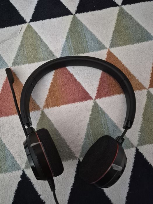 Headset gaming call Jabra novo sem etiqueta