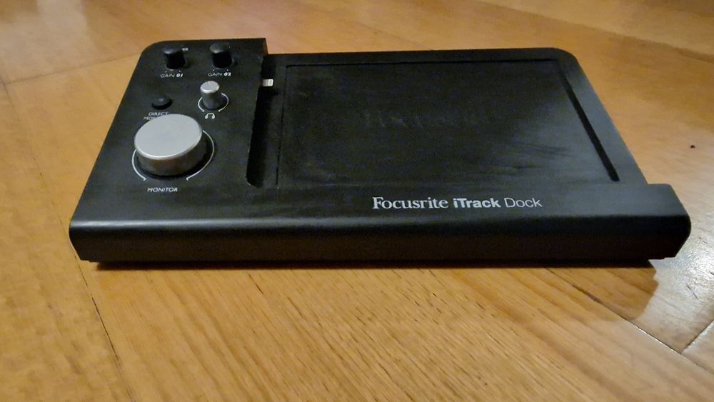 Focusrite itrack dock p ipad- estúdio gravação portátil