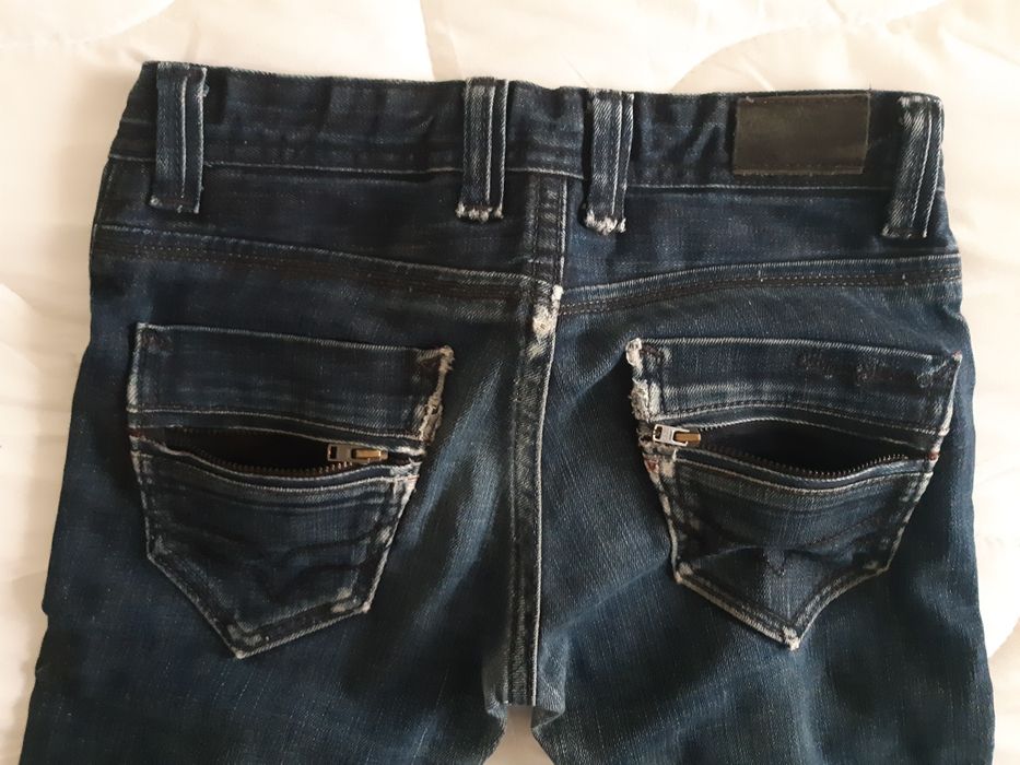 Calções da Pepe Jeans 8 anos.