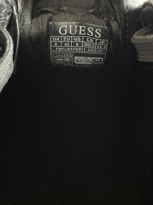 Ténis da Guess novo