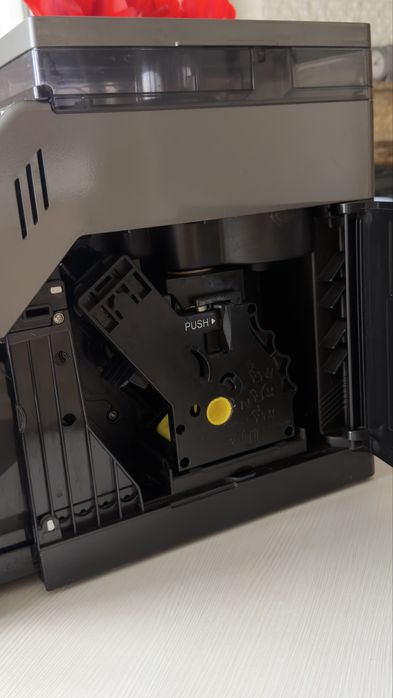 Кавомашина Saeco Lirika One Touch Cappuccino