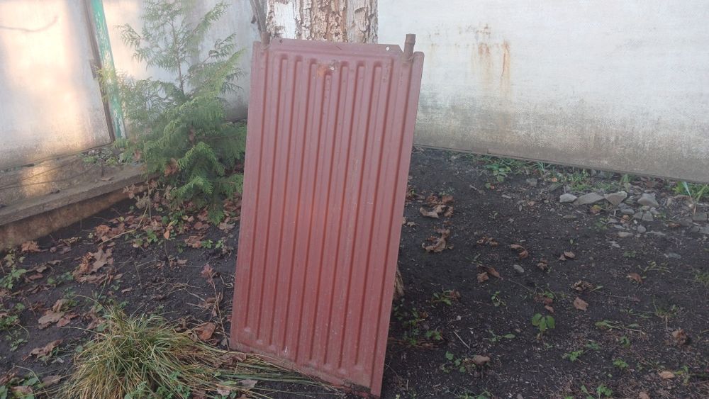 Радиатор металический 60см ×110см