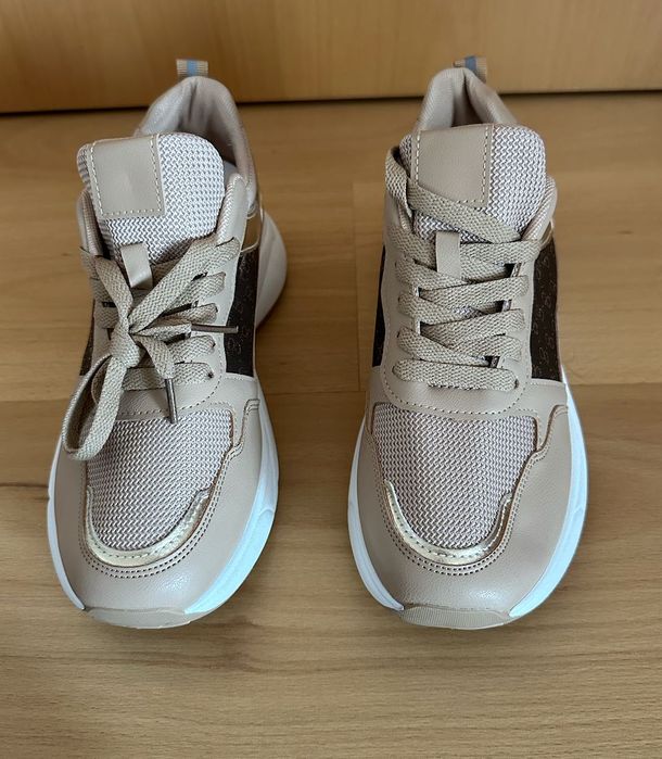 Sapatilhas Cremes Nº 39 Novas