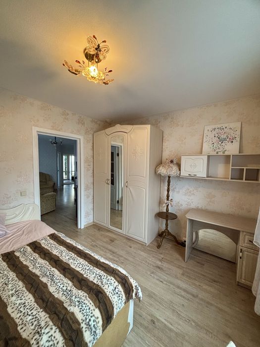 Продам будинок для великої родини