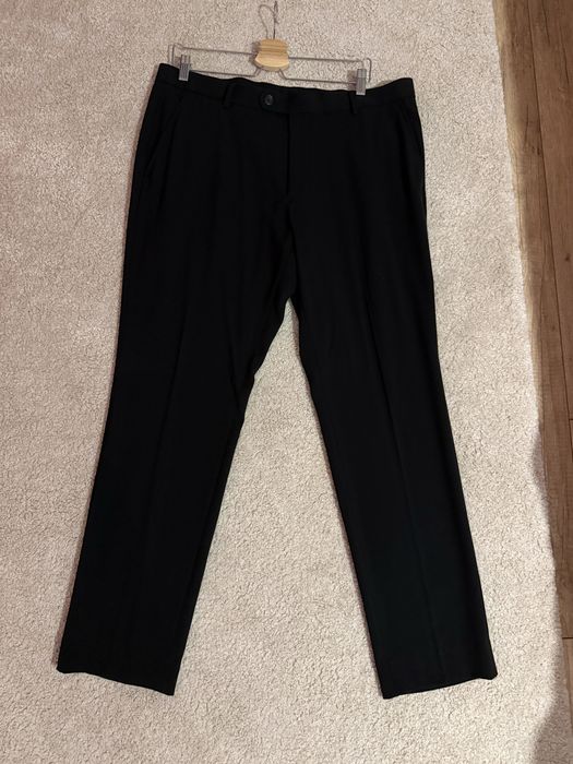 Czarne eleganckie spodnie w kant Reserved 36 slim fit