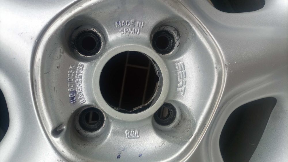 Koła Aluminiowe Seat 15" Z Oponami Letnimi