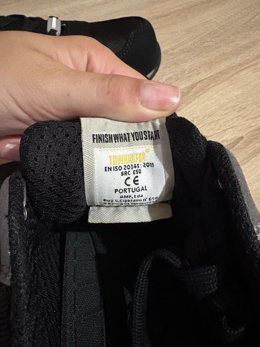 Sapatilhas biqueira de aço NOVAS!