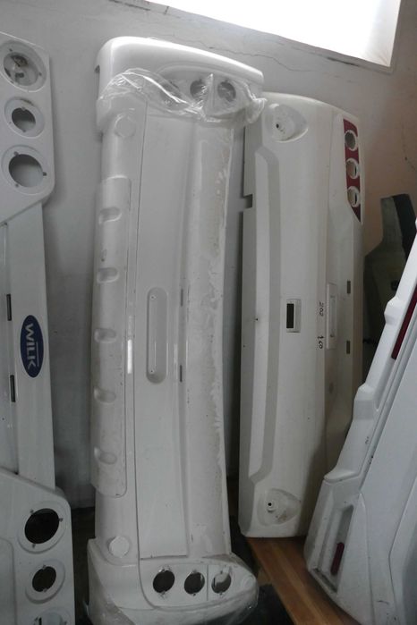 Zderzak tylny kamper Knaus Rapido Hymer Tabert