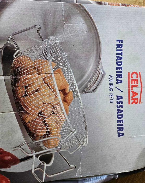 Fritadeira Celar
  Nova 10€424681829638481921