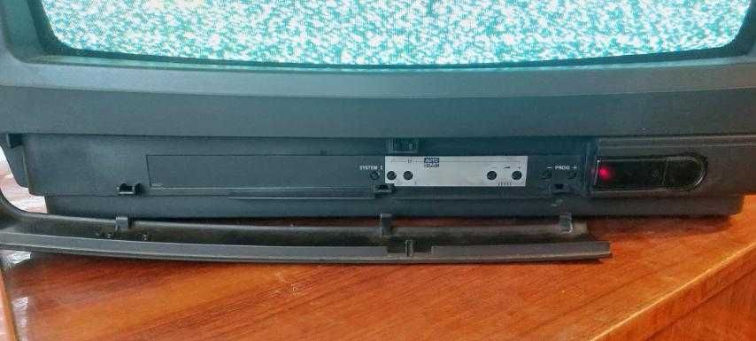 Телевізор SANYO C20EE13FX