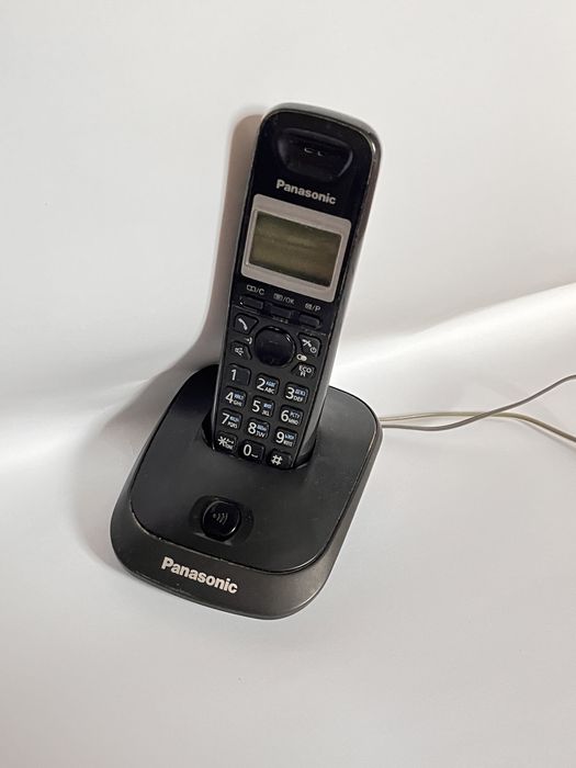 Стаціонарний телефон Panasonic