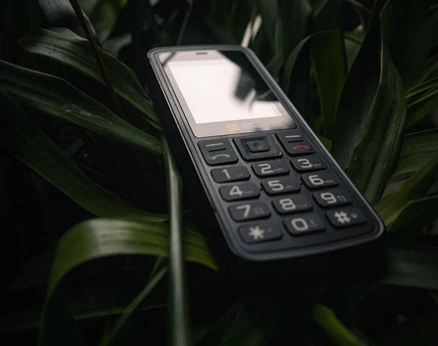AGM M9 4G 1000 мАг 2.4" IP69K Телефони підтримують 4G Українську мову,