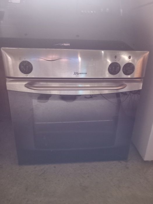 Mam do sprzedania piekarnik do zabudowy