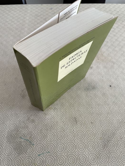 Livro: fadiga de estruturas soldadas