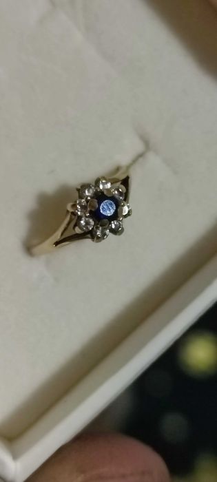 złoty pierścionek próba 585 szafir cyrkonie