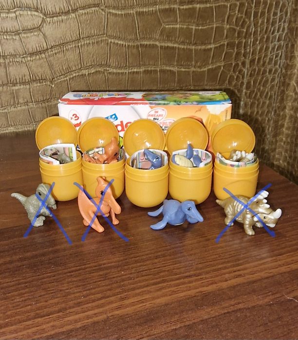 Кіндер Natoons динозаврики.