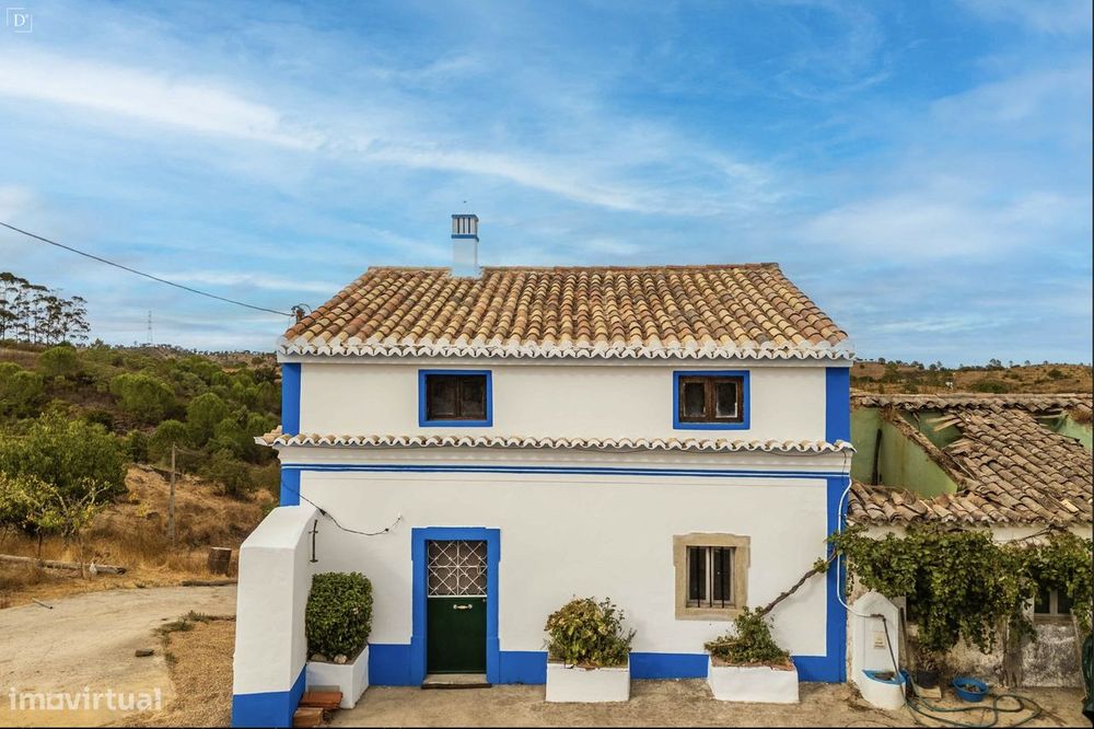 5-Bedroom Country Home Near Algarve with Stunning Views