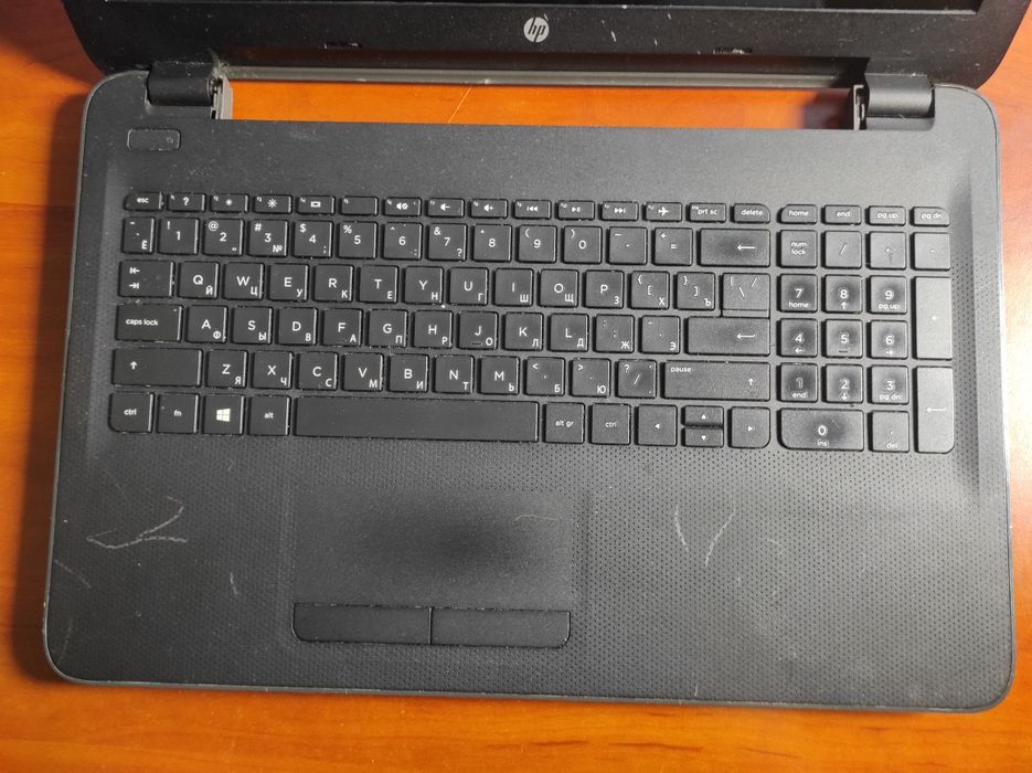 Ноутбук офисный HP 250 G4 рабочий без батареи
