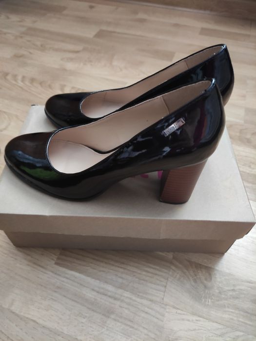 Buty na klocku czółenka damskie czarne