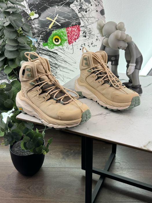 Зимові ботінки Hoka Kaha 2 Gore Tex 40 розмір Е13998